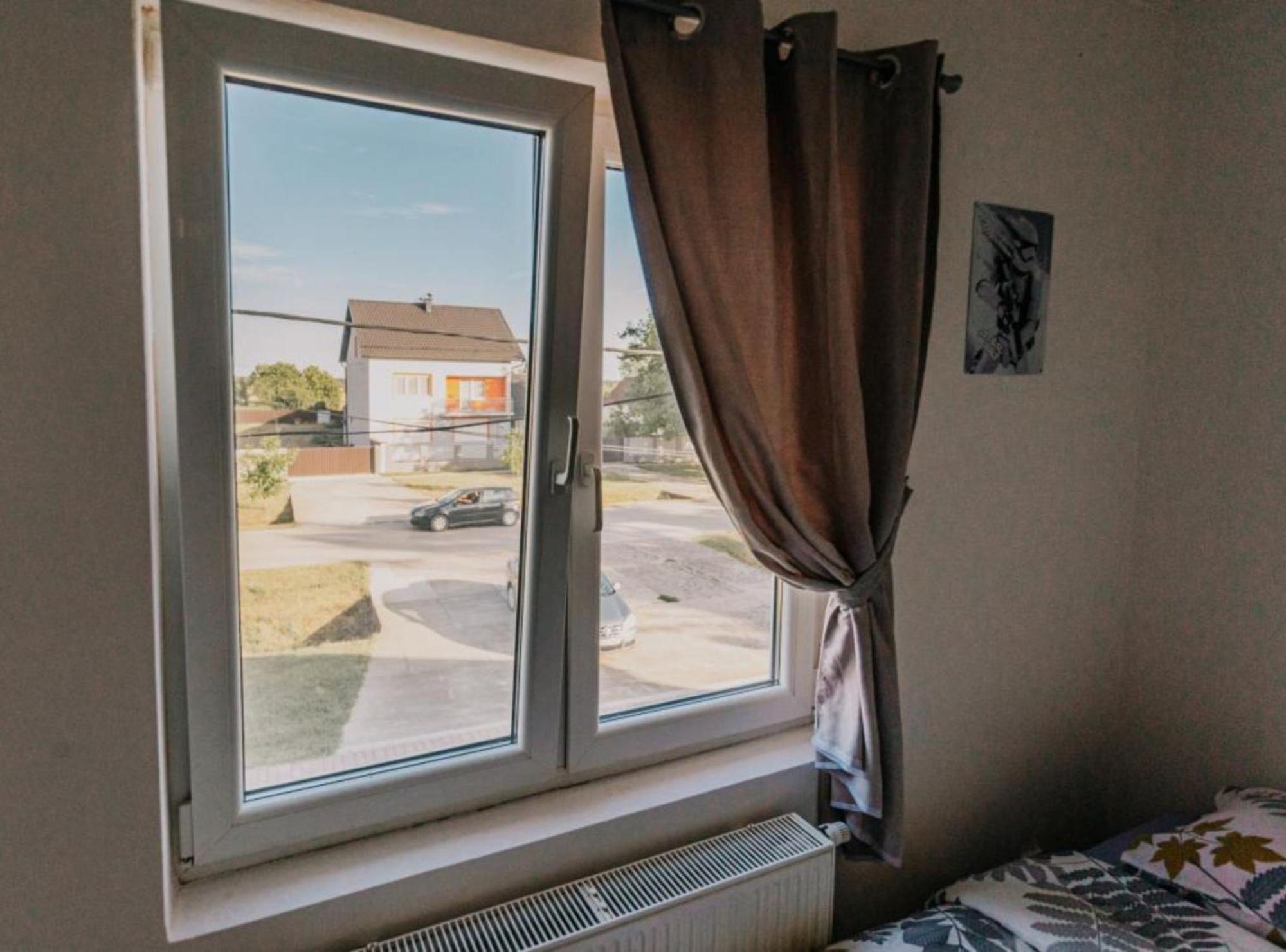 Apartmani Tea I Toni Gradiste Exteriör bild