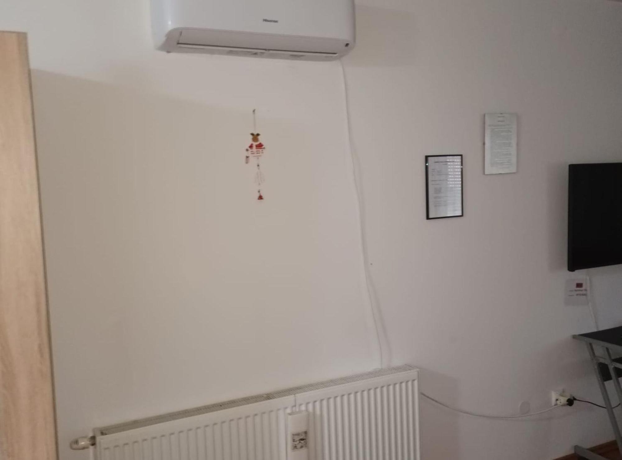 Apartmani Tea I Toni Gradiste Exteriör bild