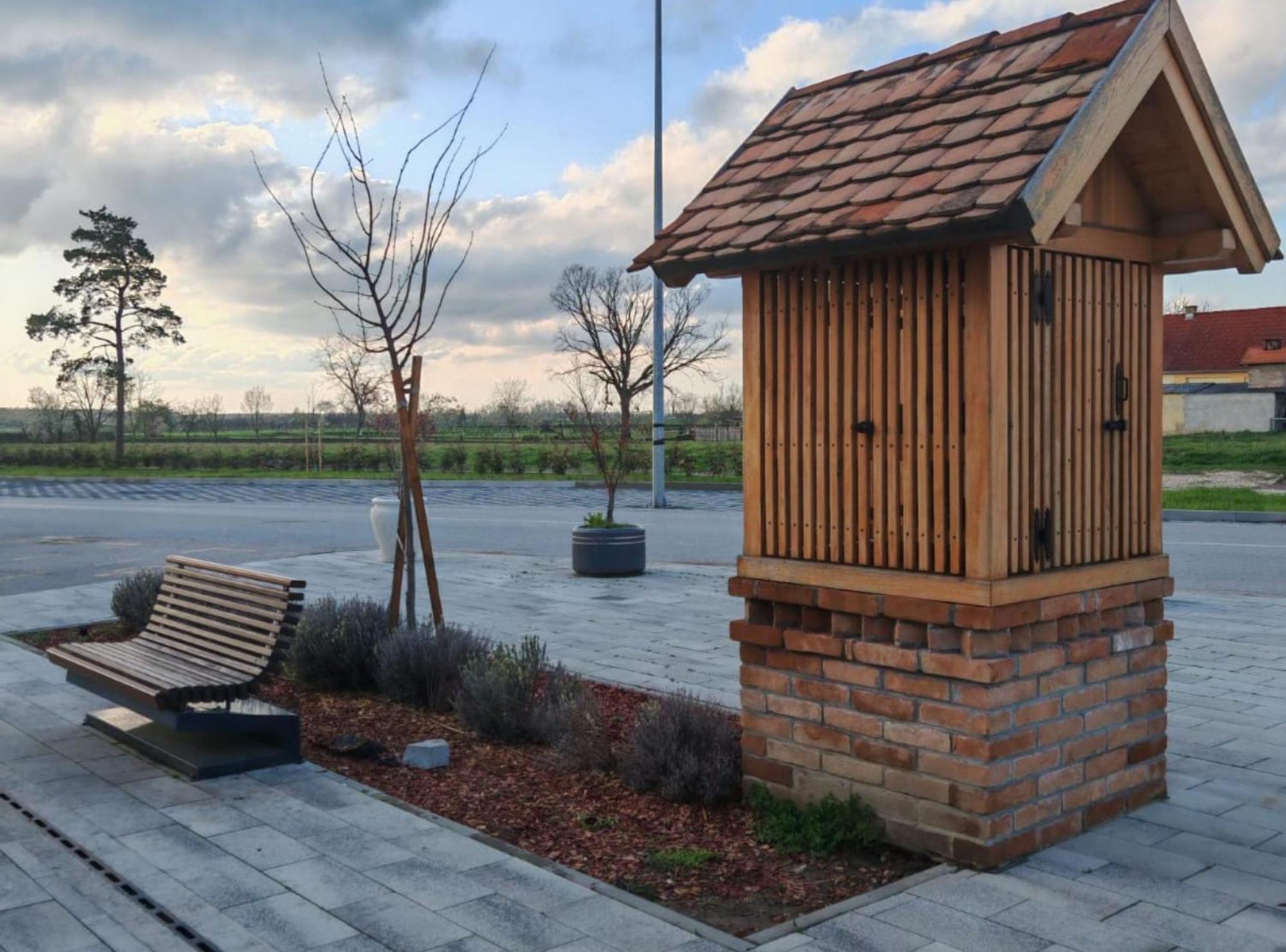 Apartmani Tea I Toni Gradiste Exteriör bild